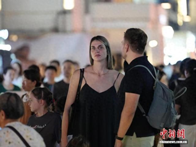 老粮库焕新颜！合肥市民周末热捧文化商业新地标