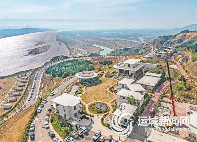 生态文旅融秀景 壮美画卷醉客怀