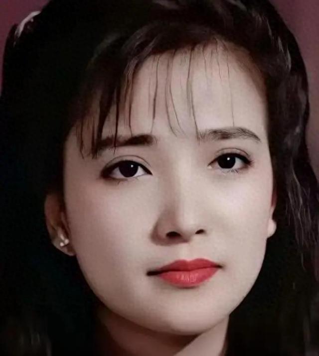 许亚军也没想到	，何晴留给他的24岁儿子，如今却成了他的“救赎	”