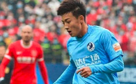 感谢李明！邓捷夫后助国安再挖角大连，有意引进21岁留洋边路飞翼