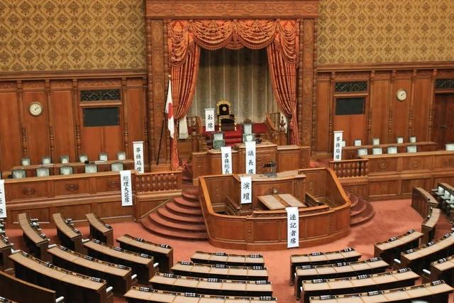 日本选举结果，已远超中美预料，石破茂被催辞职，安倍派蠢蠢欲动