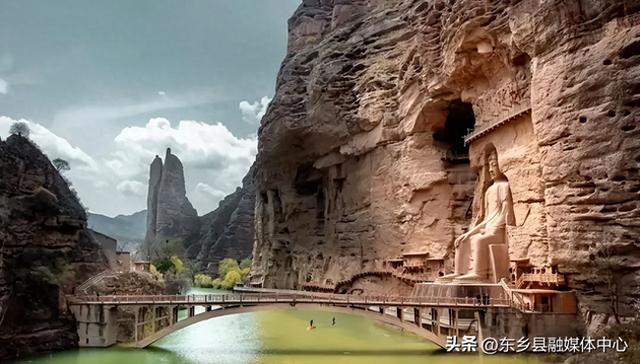 环炳灵湖风情线观光之旅：环湖寻迹，遇见千年丹霞与碧波