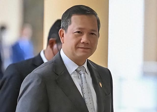 果不其然，柬埔寨变天了！总理洪玛奈突然宣布加大与美国全面合作