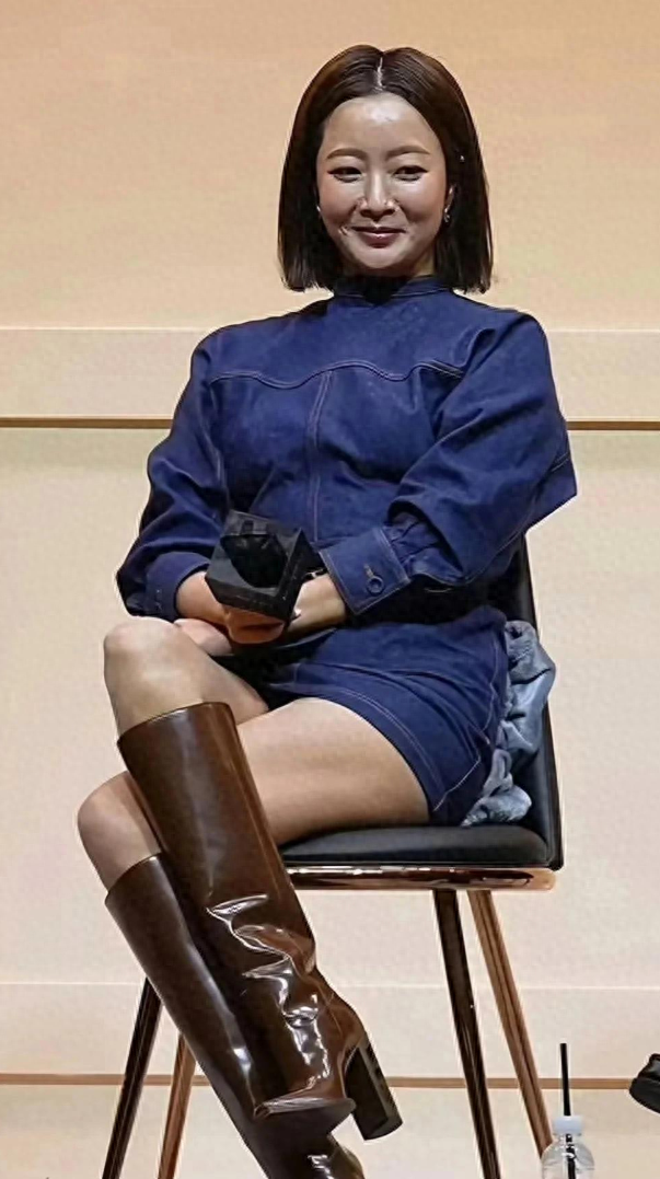 金喜善还没50岁就老的这么厉害了，看来医美效果一般，美人迟暮