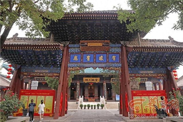 闹市寻迹西安都城隍庙 宛如历经沧桑的智者
