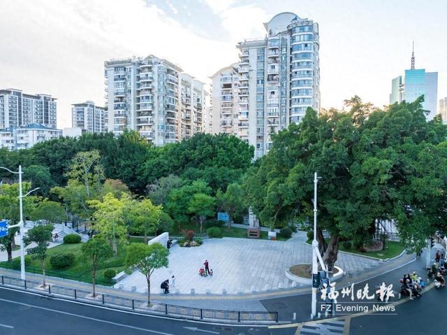 白马河畔“榕树广场”闽都韵十足