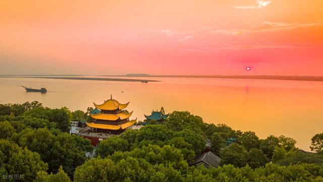 岳阳景点排行榜，湖南岳阳最值得去的10个好玩景点，你去过几个？