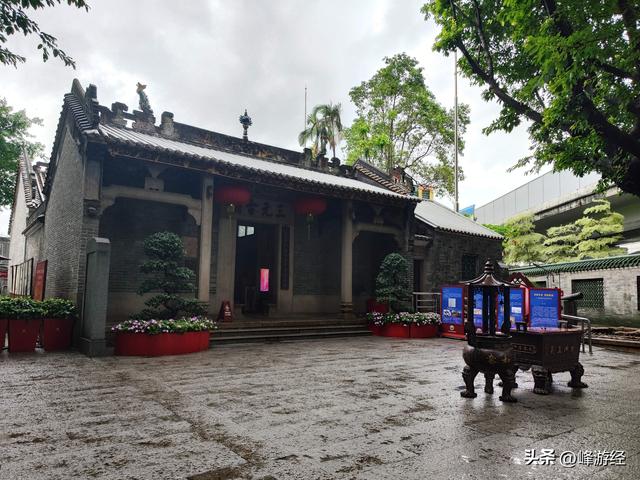 参观三元里抗英斗争纪念馆，感受百年前中国人民不惧强敌的精神