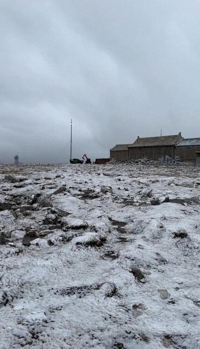 下雪了！下雪了！山西这个地方下雪了！
