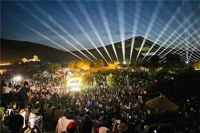 万人瞩目的敦煌“星空演唱活动”预告来啦