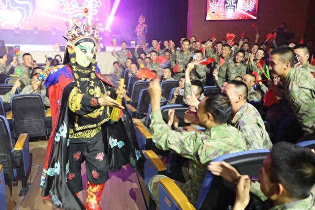 优化军民鱼水（军民同心携手并进 共谱鱼水情深新篇）