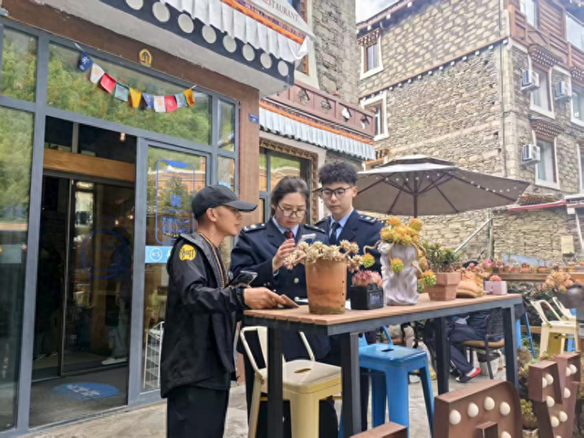 ​北纬30°的“税”动力：小金税务精准服务赋能文旅融合升级