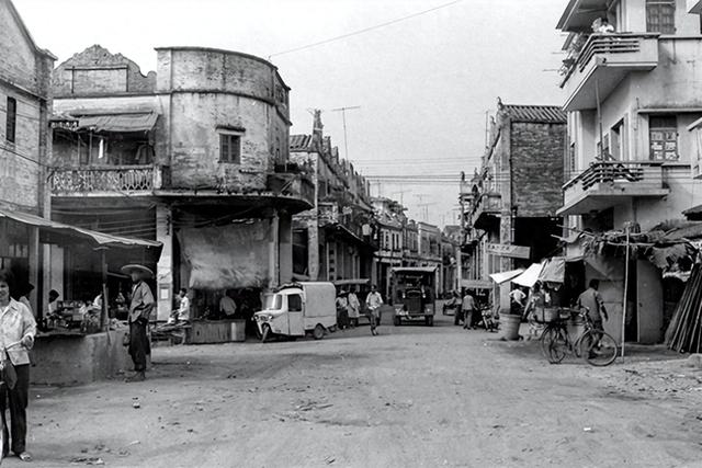 美国游客1983年中国行 少见的开平街景