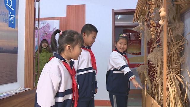 悠然家乡，蓝天白云，青山绿水，自然之美无处不在。请到大美盘山来（第680篇）