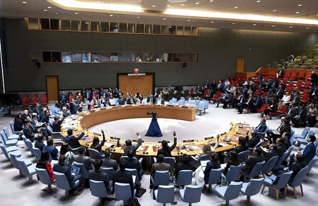 安理会通过重大决议	，加沙历史将全面改写，但四大问题悬而未决