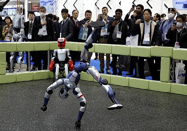 日本机器人技术不差，为啥就是火不起来？中国打法值得所有人深思