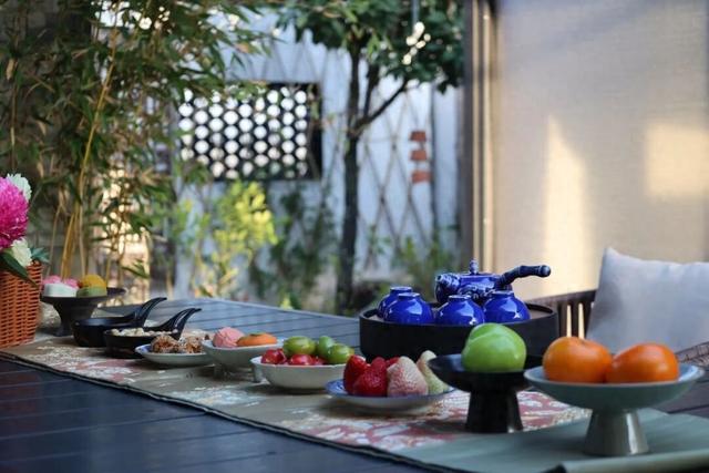 闵行竟有这样的田园惬意！品茶、露营、带娃遛狗……就藏在你熟悉的这里→