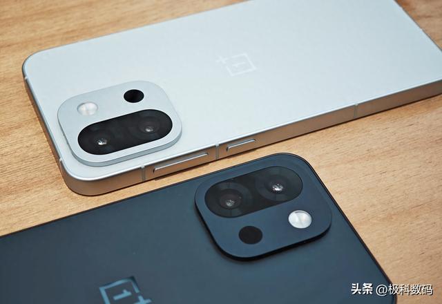 小屏真旗舰，一加13T性能续航双封神？优缺点再来盘一盘！