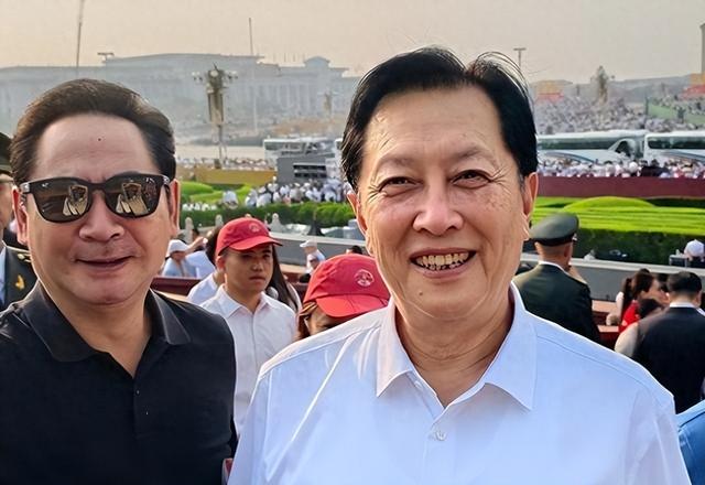 阅兵结束才几天，让人担心的事还是发生了！这两位明星恐名声不保