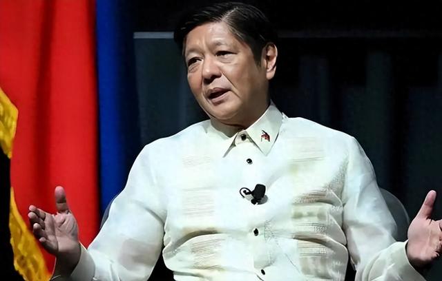 菲律宾国内爆发游行，送别中国大使时，马科斯态度发生急转弯，就南海问题一锤定音