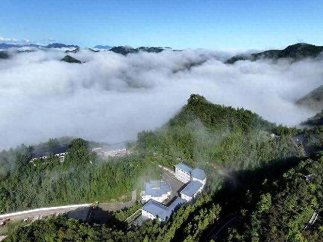 保康：云海景观 宛如仙境