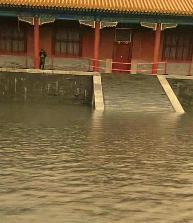 600年故宫的排水从“千龙吐水”到一月两淹，古今排水博弈揭秘！
