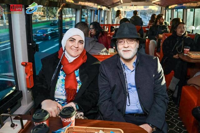 冰雪为媒 12国外交官走进吉林共赏中国之美