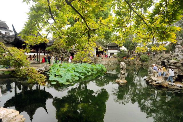 江苏苏州：狮子林秋意渐浓