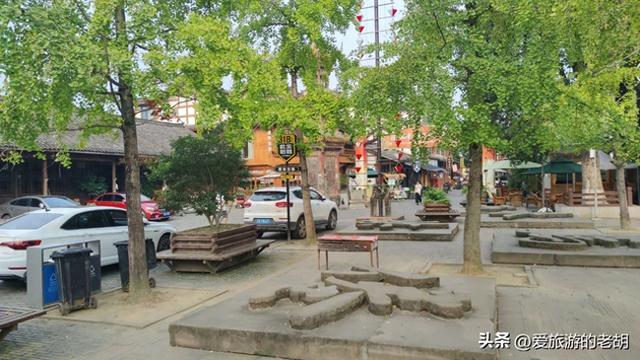 只有本地人喝茶垂钓的成都古镇，没有商业化，古建筑仅有一座塔