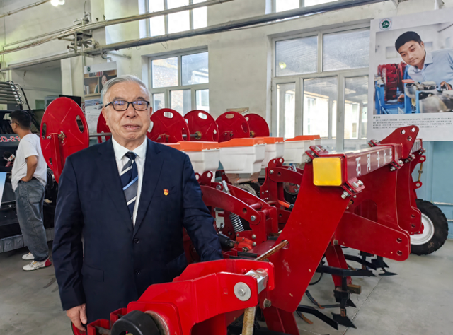 大学2025｜对话陈学庚院士：农业智能化不是目的，通过智能化让农民挣到钱才有意义