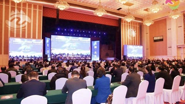 德百员工第八届“好客山东服务节”获殊荣