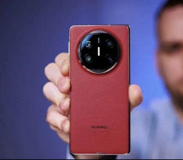 5999！华为全新折叠屏即将发布，matex5价格降至新低