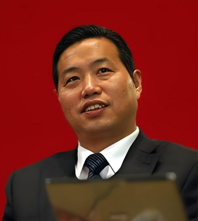 江苏徐州第三大民企：年入275.57亿！掌门人27岁任厂长，三次创业