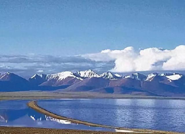 探访聂拉木：森林、湖泊与异国风情一步到位。