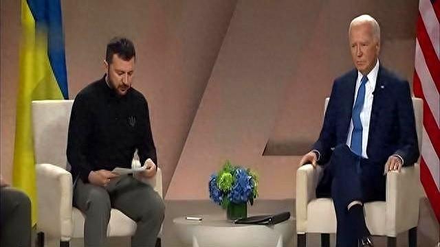 俄乌打了1000多天！美国终于醒悟：原来中国3年前就选对了