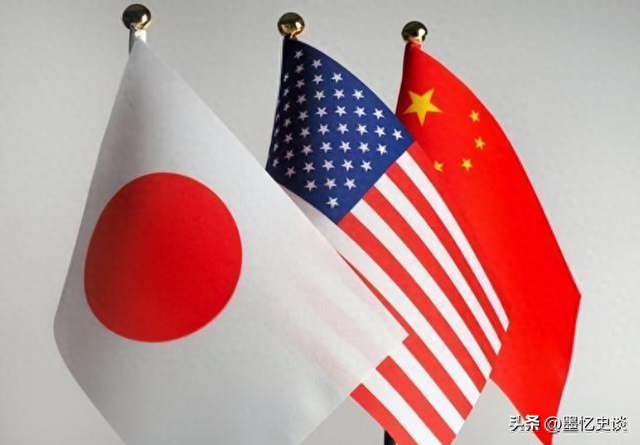 不比钱多比债多？中美日负债:美国36万亿，日本9.1万亿，中国意外