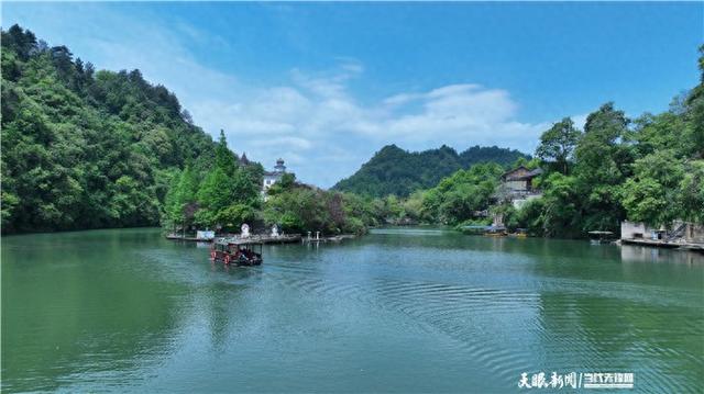 苗寨桃花岛 醉美乌羊麻