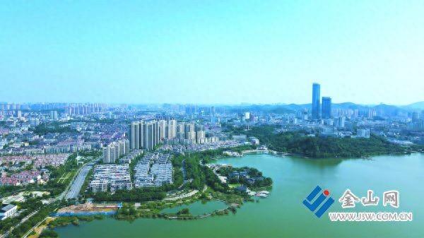 千年传承与文商旅交融辉映“秀美四牌楼”——访京口区四牌楼街道党工委书记姚奇峰