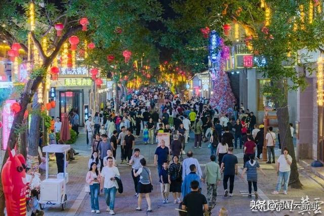 邢台：“清凉经济”激活夏日消暑文旅新活力