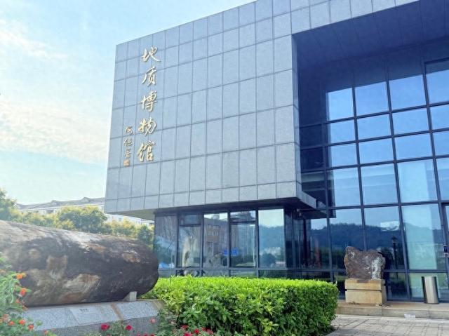 校馆弦歌 | 中南大学有座“宝藏”博物馆，1.4万件藏品诉报国初心