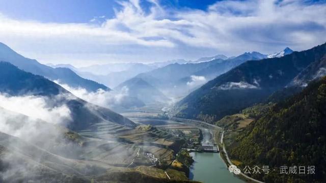 组图｜沿武仙高速 邂逅祁连秋景①