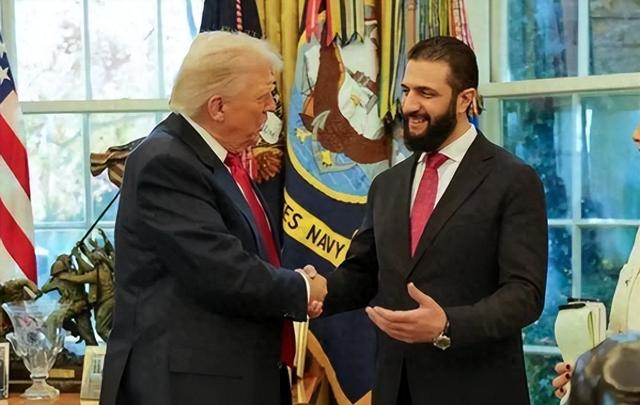 美军开始报复！微妙关头，100枚导弹从天而降，英法德俄集体失声