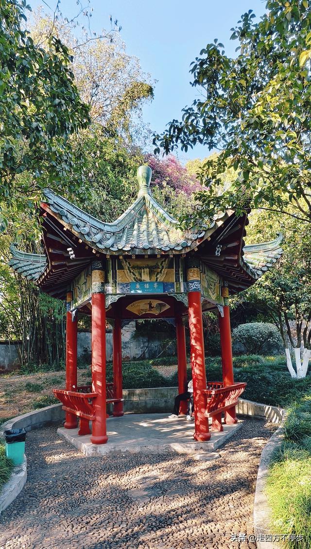 廉泉夜话寻旧迹，千年文脉润赣州——赣州“夜话亭”参观记