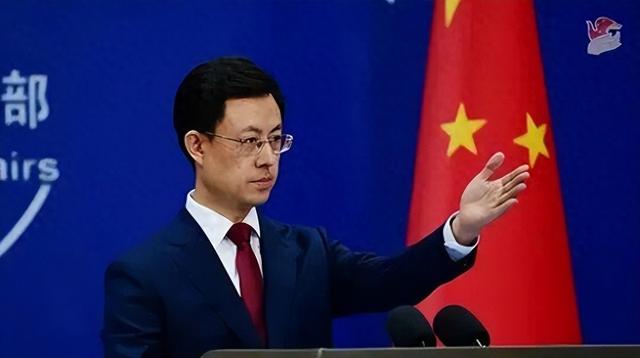 中国大阅兵后，第一个对手出现？中方这次真发火了，进行强烈谴责