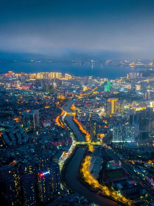 来吹吹晚风吧！大理这些地方越夜越美丽