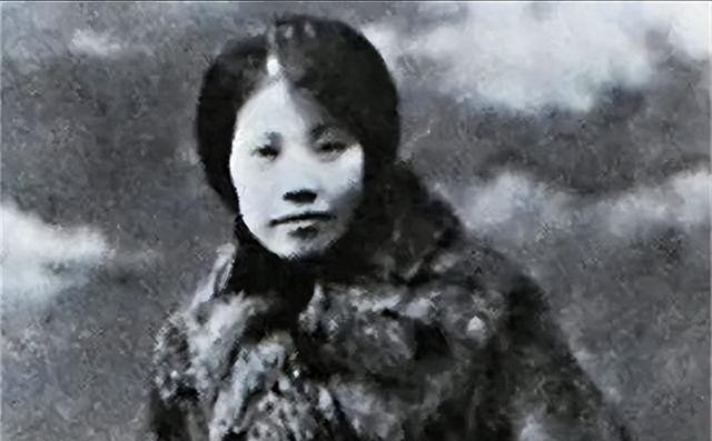 5次婚姻、8年牢狱	、2次绝境：她用血泪淬炼“火凤凰”传奇