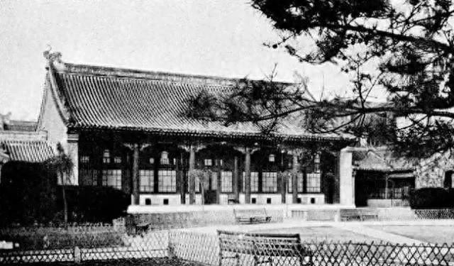 在东城，一站式游览三座高等学府旧址，重走觉醒之路