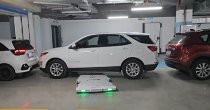 机器人帮你挪车、充电！珠海这个智慧停车场太“AI”了