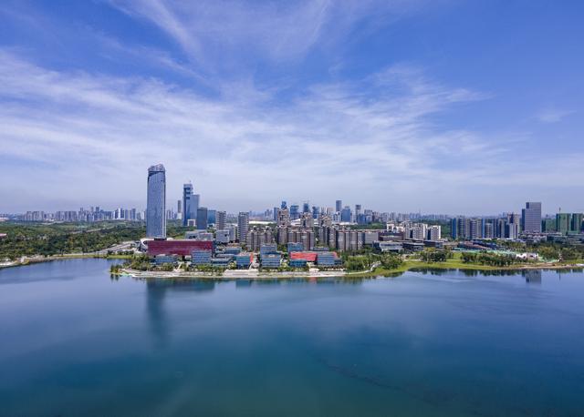 每年发放最多1亿元算力券 成都印发《若干政策》打造人工智能产业发展新高地