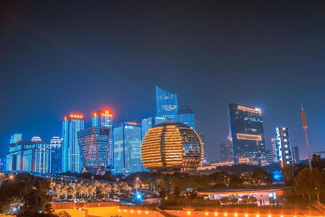 去浙江杭州玩了 1 周回来，说句大实话，杭州真不是所有人能适应的